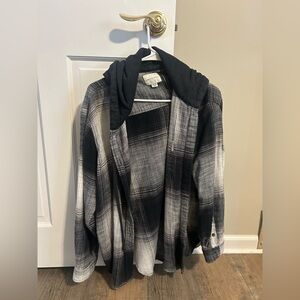 Women’s American Eagle Flannel Jacket